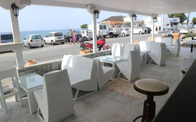 Diogenis Blue Palace