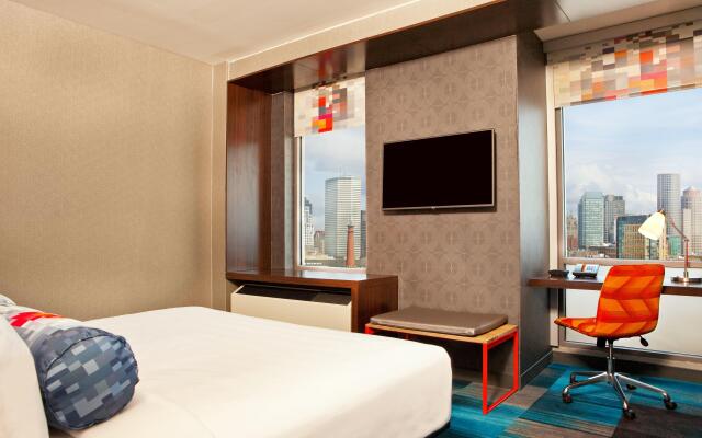 Aloft by Marriott, Boston Seaport District