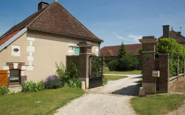 Gîte Bucey-en-Othe, 3 pièces, 4 personnes - FR-1-543-8