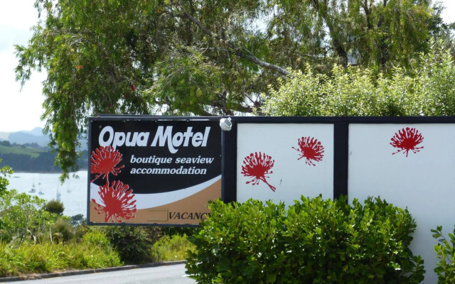 Opua Boutique Seaview Motel