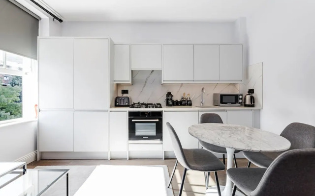 New Flat 5 min To Victoria Station VBR6