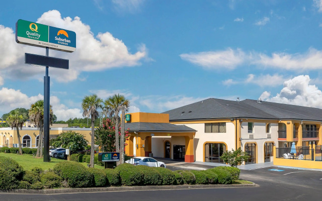Quality Inn & Suites