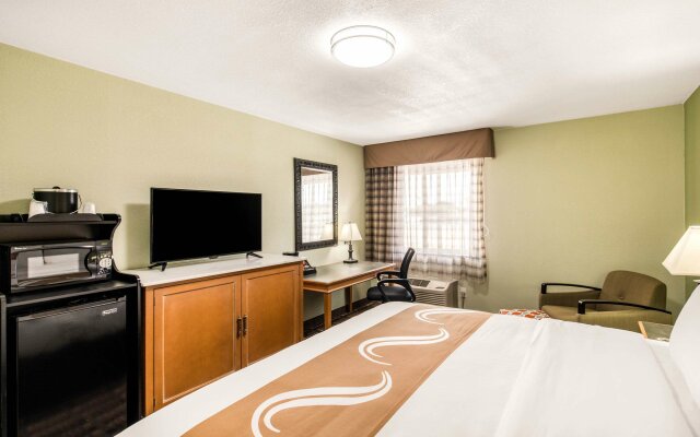 Quality Inn & Suites Plano East - Richardson