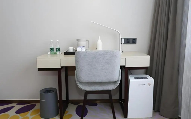 Lavande Hotel·Bejing West Railway Station South Square