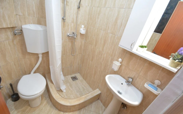 Apartments Risan Center