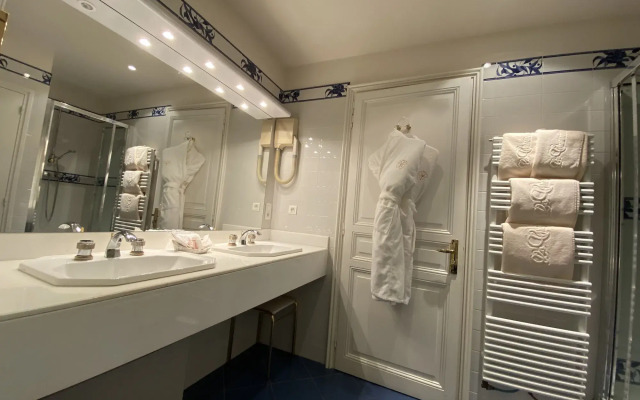 La Chartreuse Du Val St Esprit