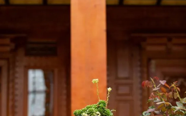 Shangri-La Yunshangyuandan Homestay