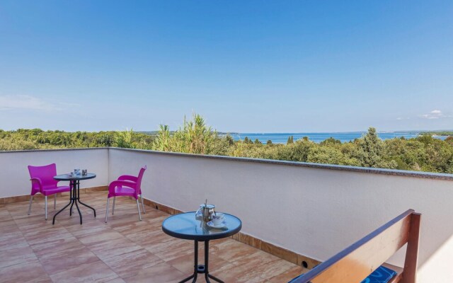 Awesome Home in Pula With Wifi and 2 Bedrooms