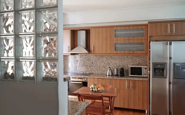 Evi's Voula Home