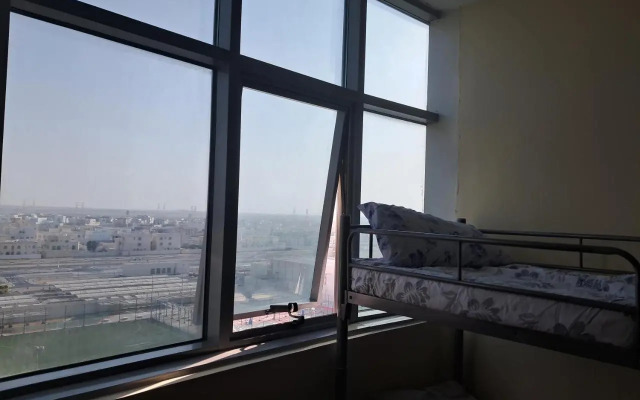 Top House Hostel