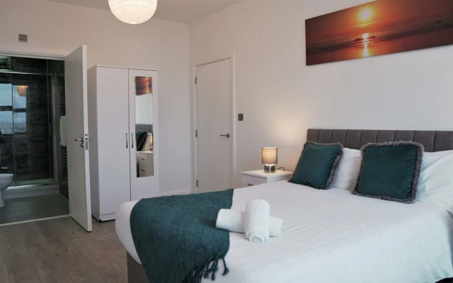 Sapphire House Apartments