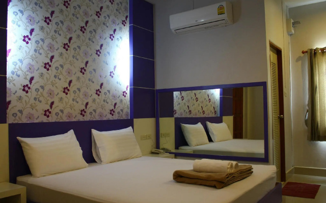 Sabai EZ Hotel