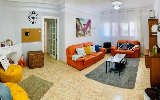 St George's House "Rooftop Terrace, Hot Tub, Love"