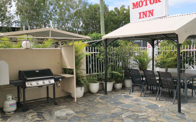 Cairns Motor Inn