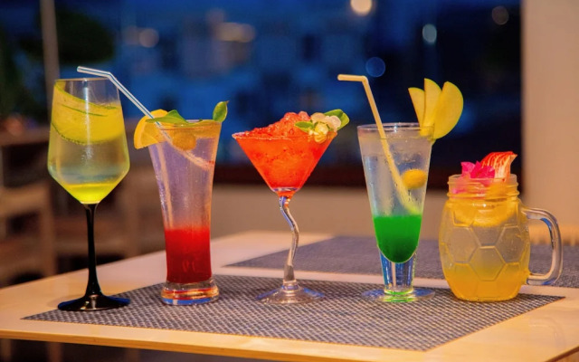 Cloud9 Hotel
