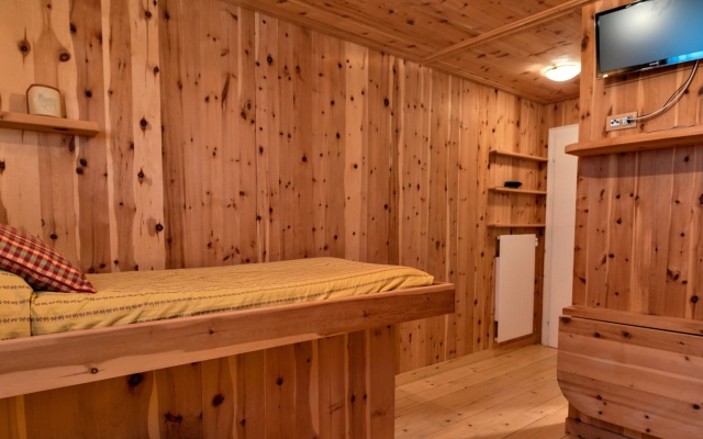 Chesa Pradatsch Sur - Celerina – Guest Rooms – Celerina-Schlarigna