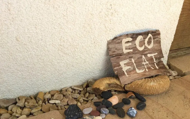 The Eco-Flat