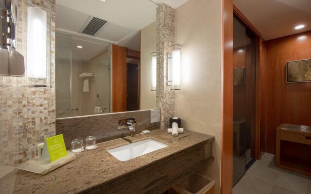 Holiday Inn Hangzhou CBD by IHG