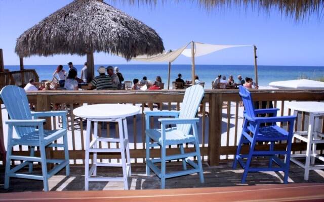 Beach Paradise 5 by Anna Maria