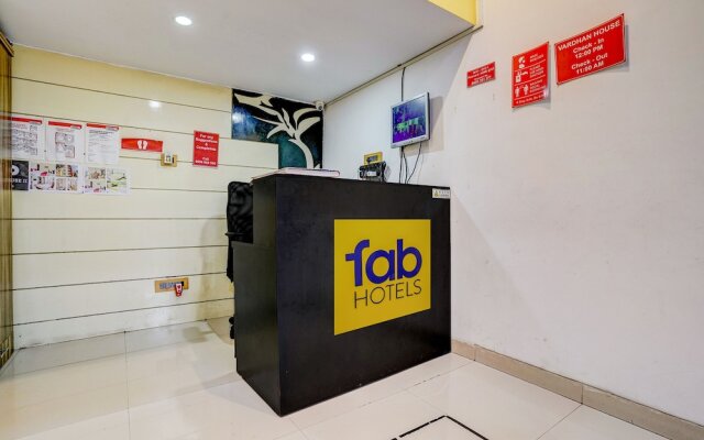 Fabhotel Vardhan House