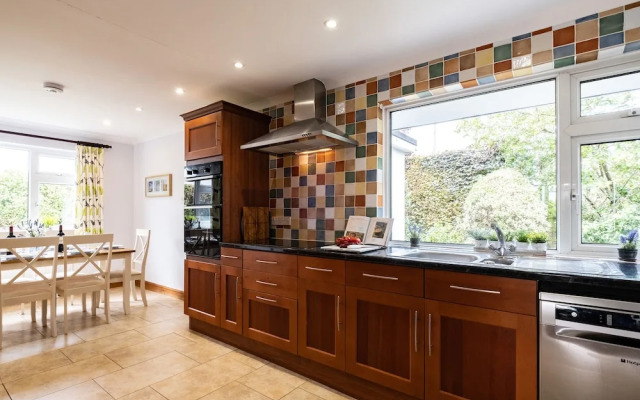 Longhouse Bungalow