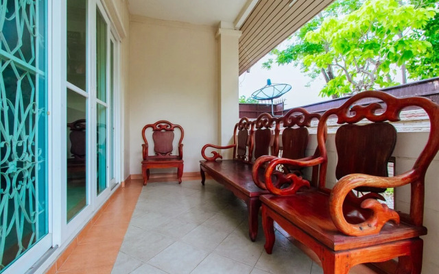 Private Residence Hosted by Sasithorn
