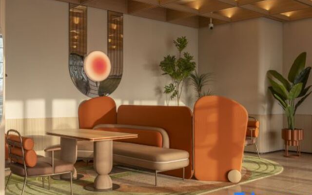 Orange Hotel （Qingdao Lanwan Art Park Branch）