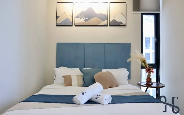 The Shore by Homesuite'