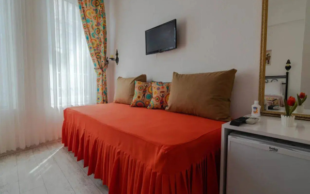 e2 Deniz Otel