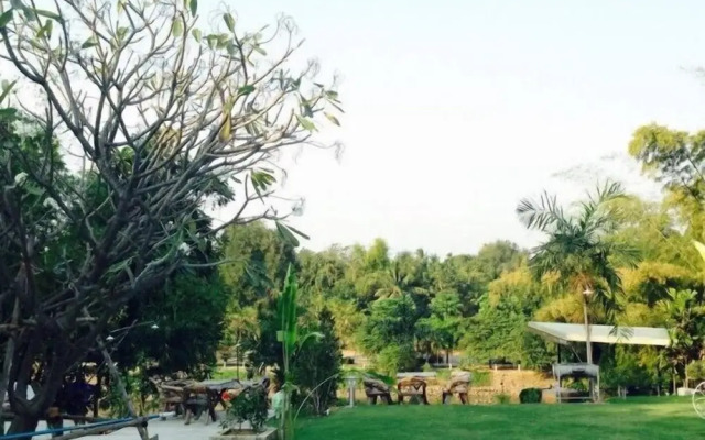 Kanvela Resort