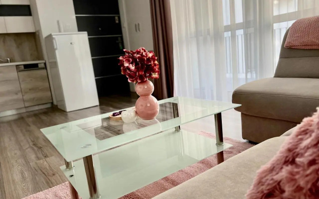 SunSuite Szeged