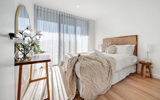 Spacious 1-bed Apartment With Gym, BBQ & Parking – Guest Rooms – Narrabundah