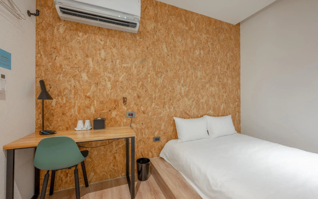 Light Hostel Hualien