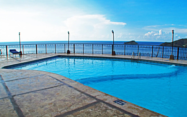 Apartamentos Suiteline Plus – Frente al Mar