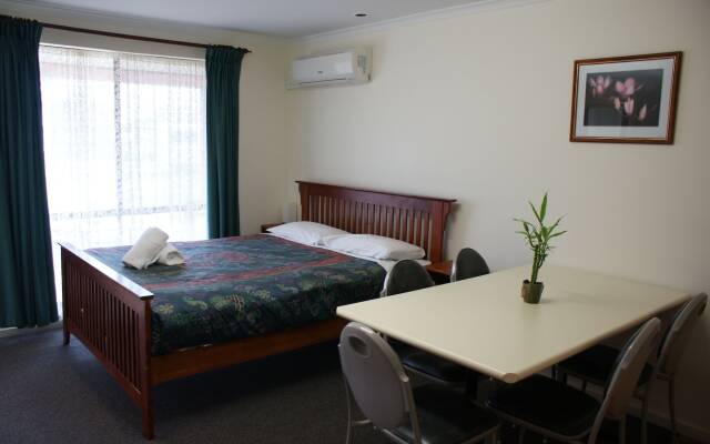 Warrnambool Motel and Holiday Park