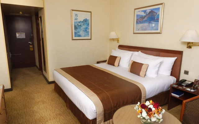 Carlton Hotel