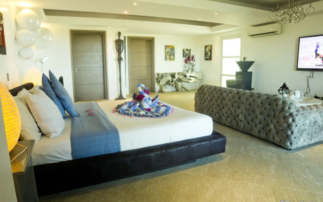Lingganay Boracay Hotel Resort