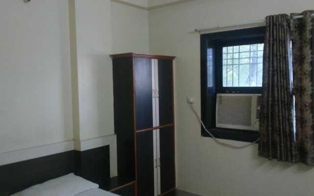 Sai Ganesh Hotel