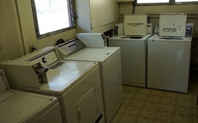 Spanish Trails Inn and Suites