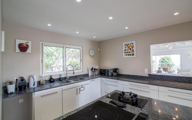 Dream Villa Terres Basses 569