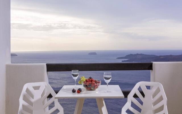 Azzurro Suites