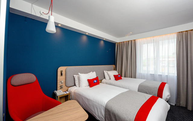Holiday Inn Express Canterbury by IHG