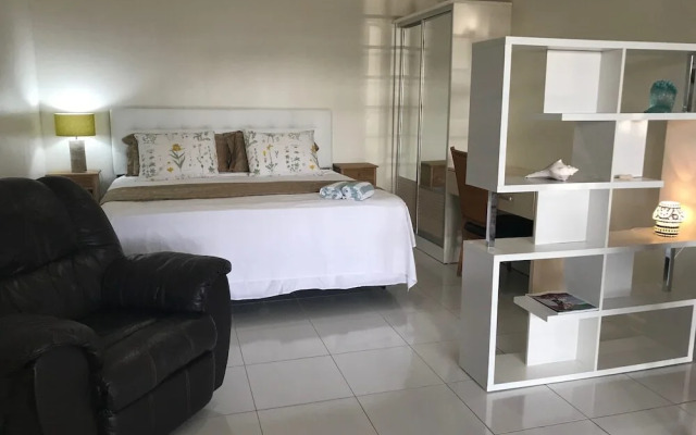 Salina Cerca Apartments