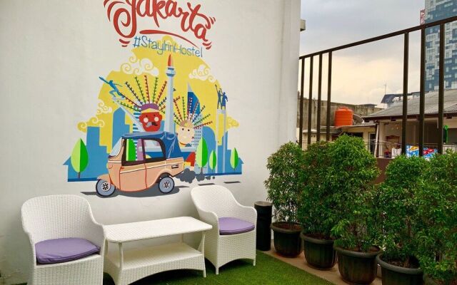Stay Inn Hostel Jakarta - Adults only