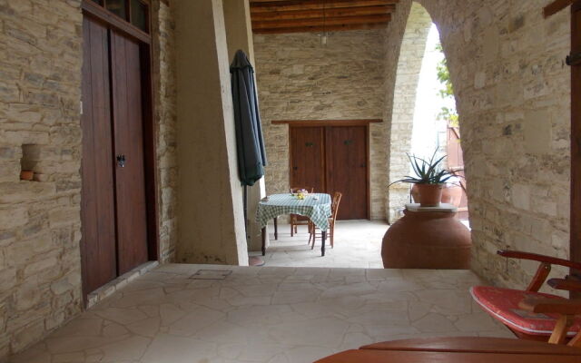 Palati House