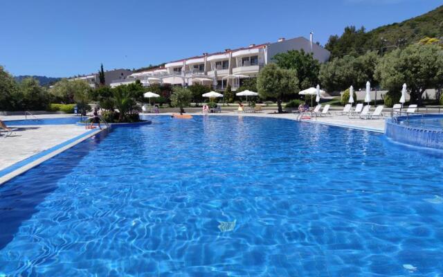 Anemi Beach 50m from the Sea