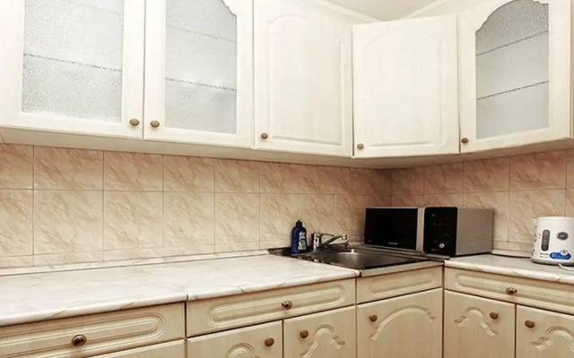 Улучшенные апартаменты «ApartLux Проспект Вернадского 91»