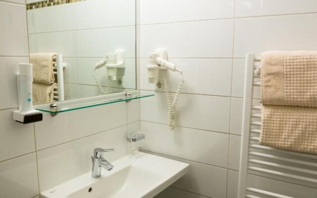 Hotel Vinothek Schwarzer Adler