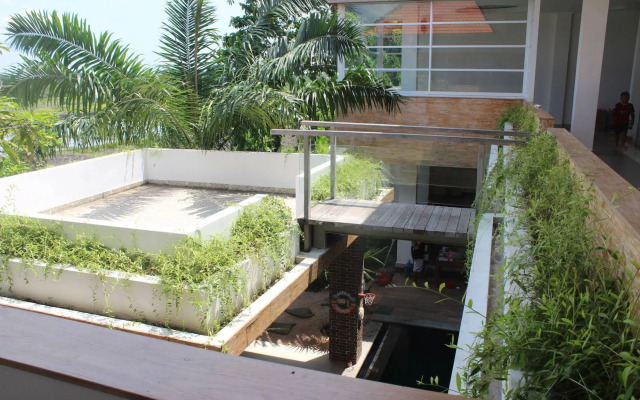 Kedungu Surf Camp