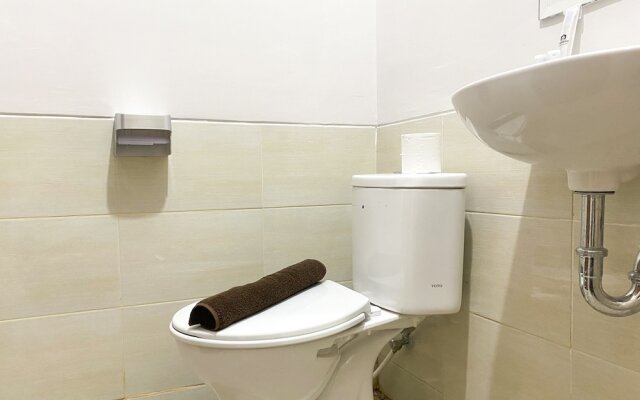 Serene Designed Studio Transpark Juanda Bekasi Timur Apartment